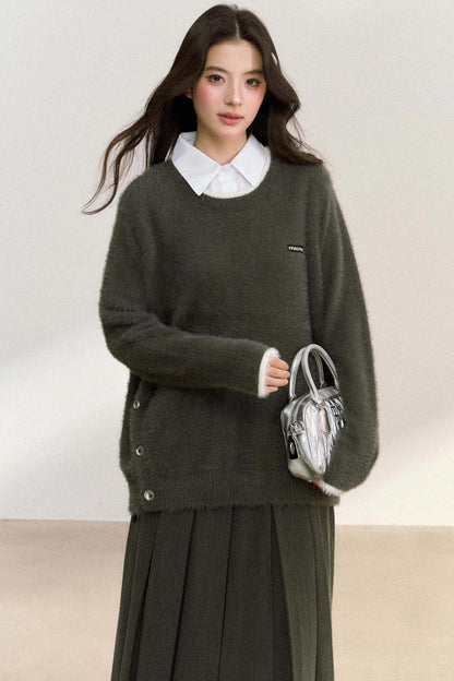 Metal Button Knit Pullover Top