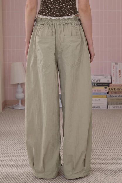 Loose Pleated Parachute Pants