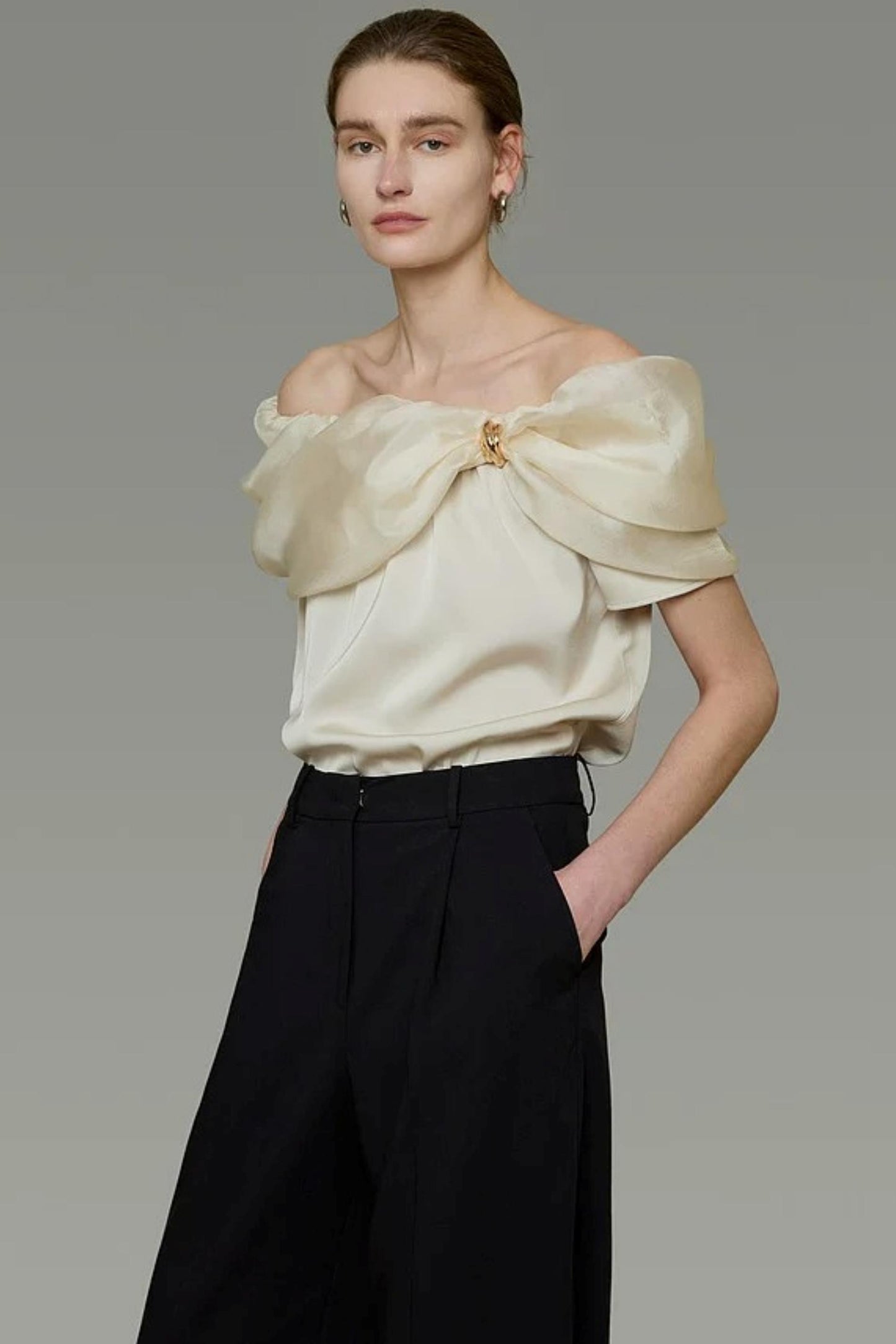 One-Shoulder Relaxed T-Shirt