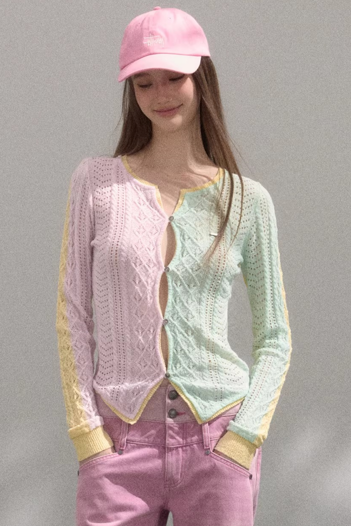 Figurbetonter Pullover mit Kontrastnaht