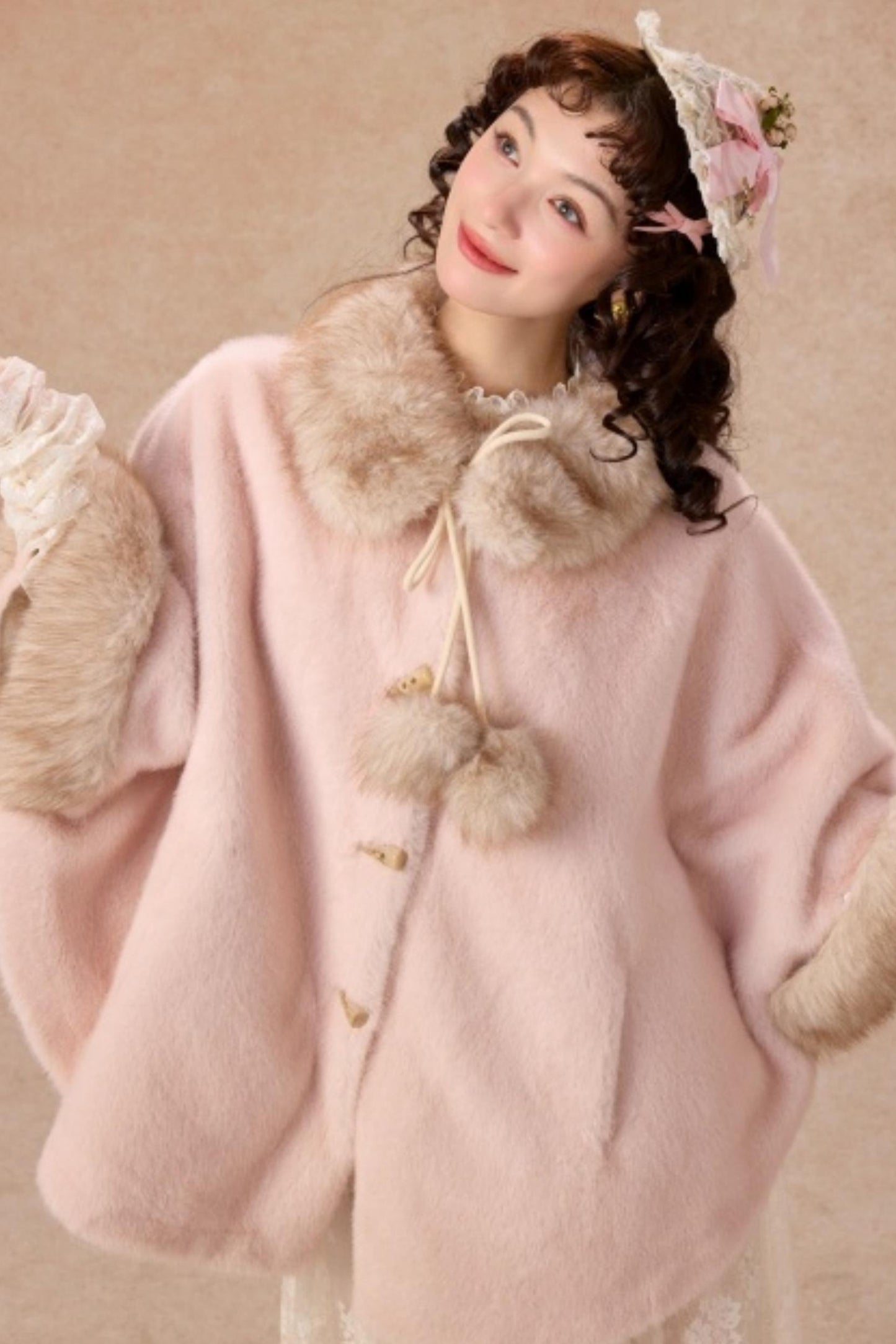 Lacemade Retro Fur Cape Coat