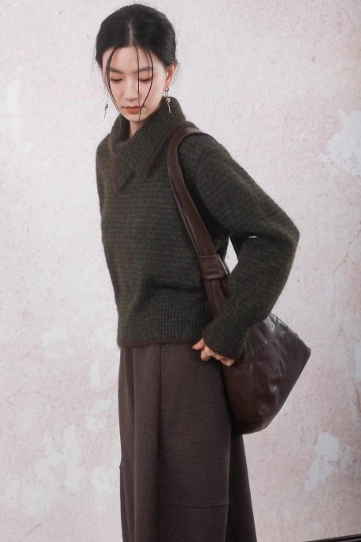 Ingko Vintage Lapel Sweater