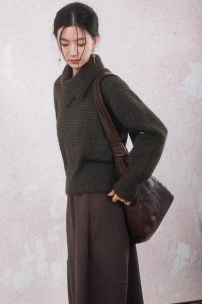 Ingko Vintage Lapel Sweater