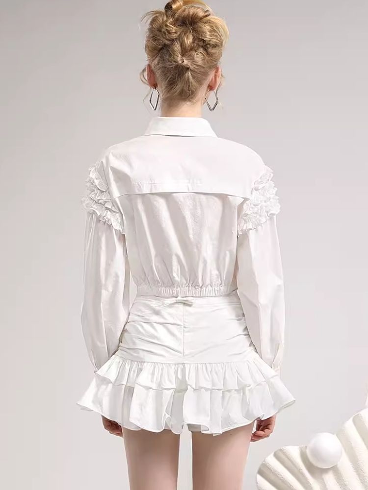 White printed short shirt half-body skirt