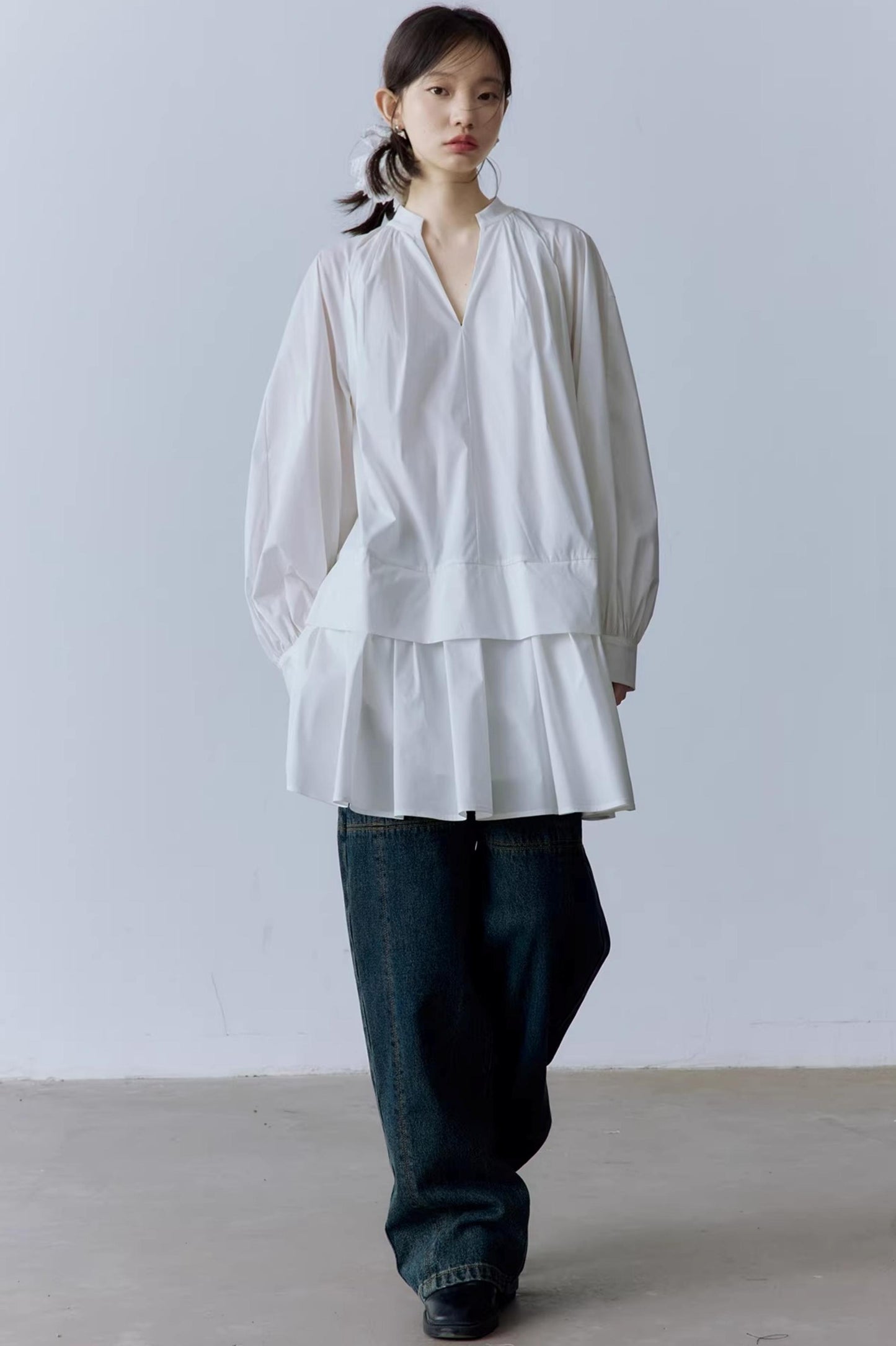 Nebelig weißes Baumwollkleid