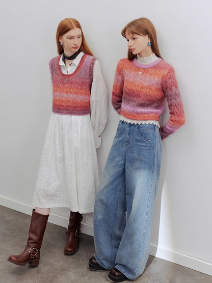 Gradient round neck knit sweater