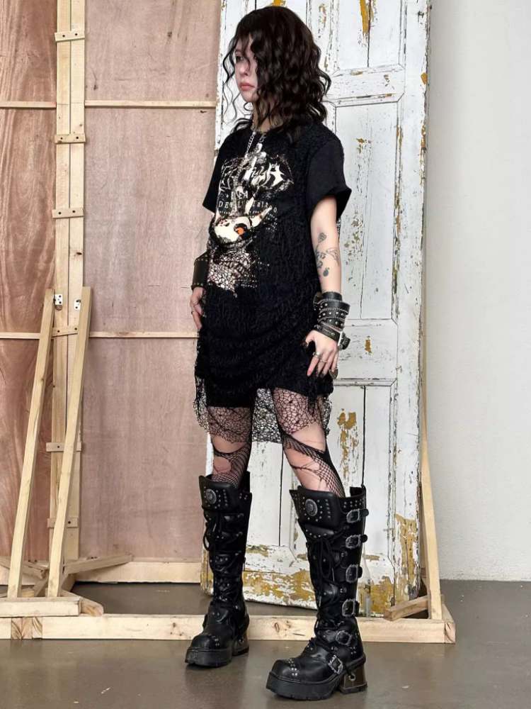 Batik Skull Print Fake Two Piece Mesh Punk Tee