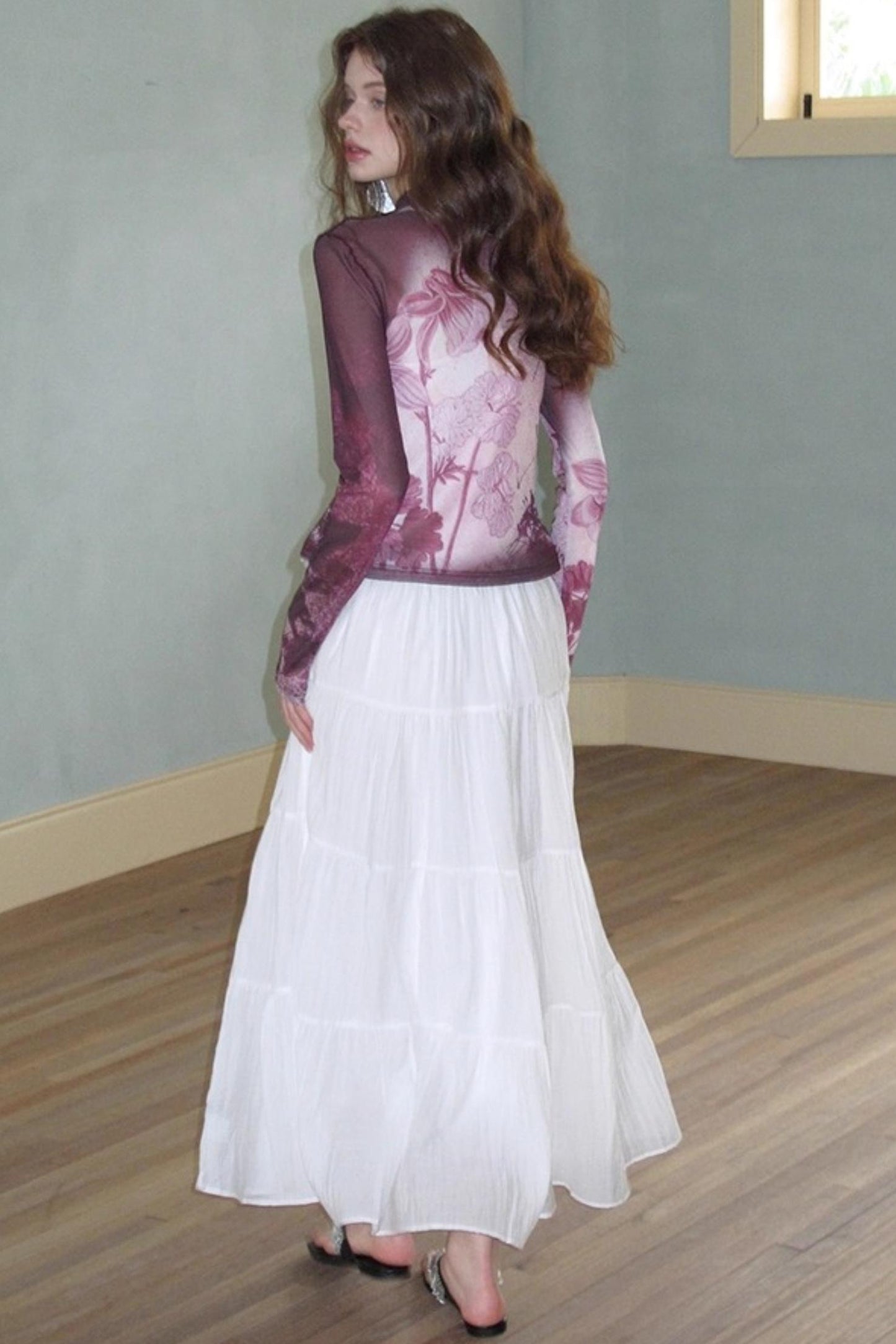 Neoclassical Vintage Turtleneck Mesh T-shirt