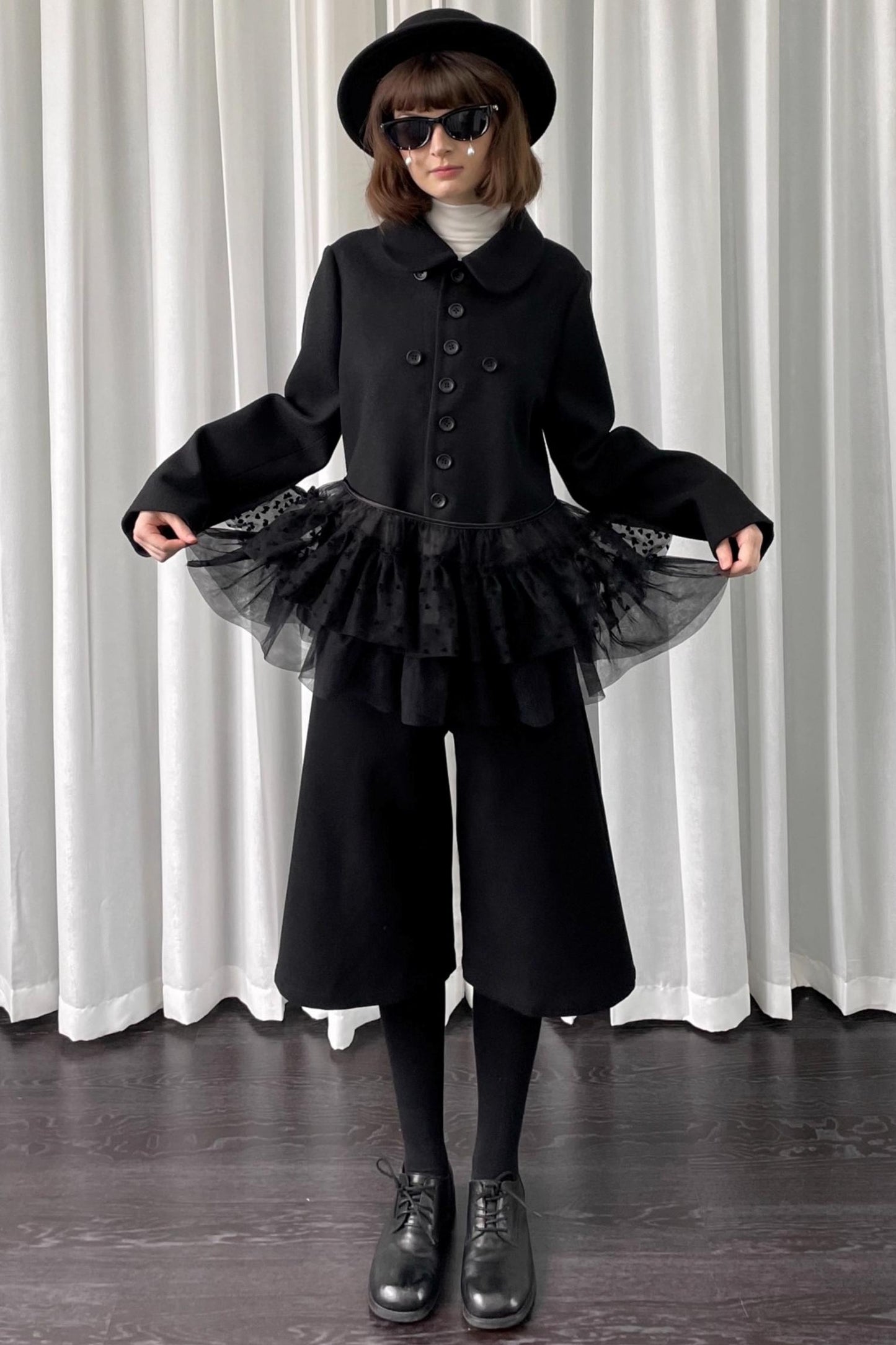 Black Cropped Wide-Leg Pants