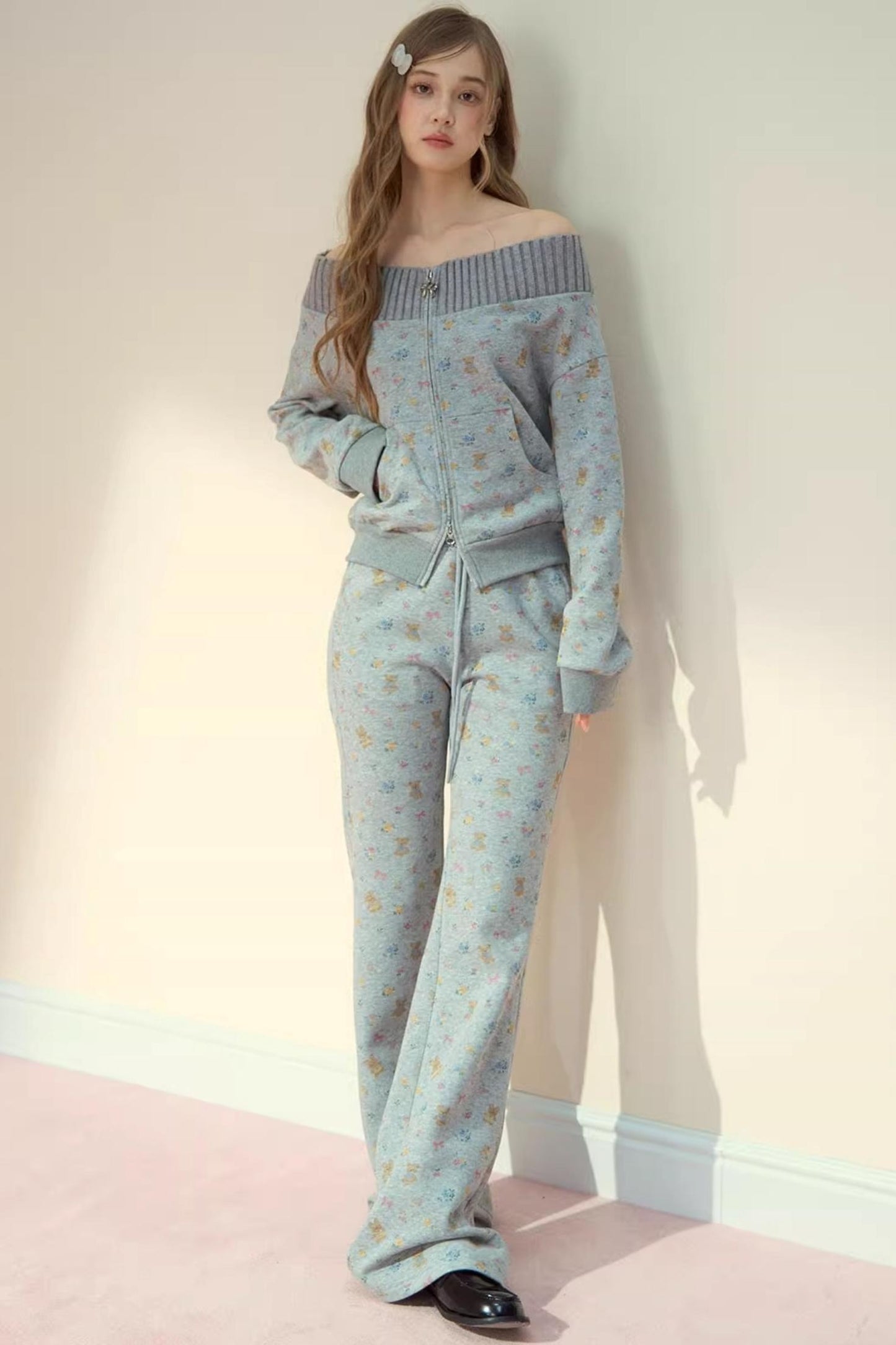 One-Shoulder Sweatshirt Set-Up