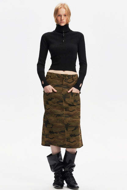 Half-High Collar Knit Top