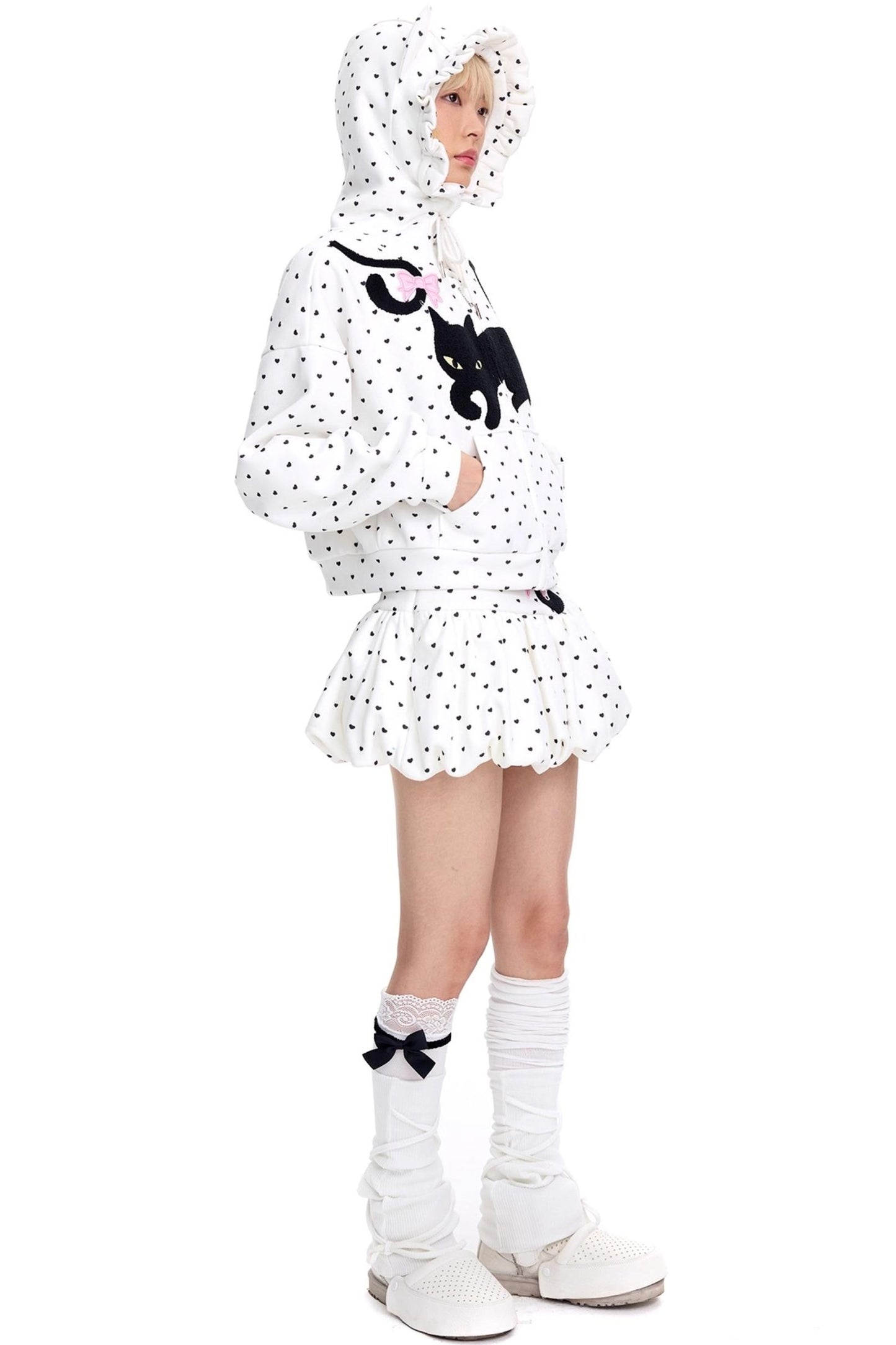 Cattail Embroidered Pumpkin Skirt