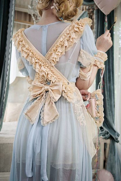 Tablier en dentelle crème rococo