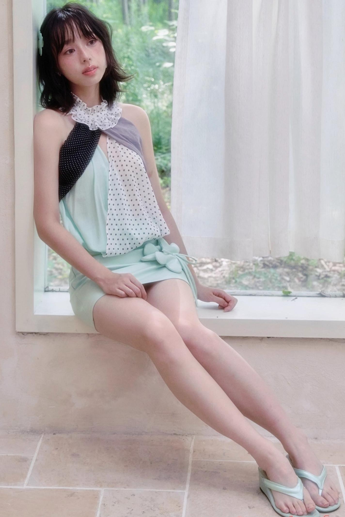 Clover Bow Tie Leather Skirt