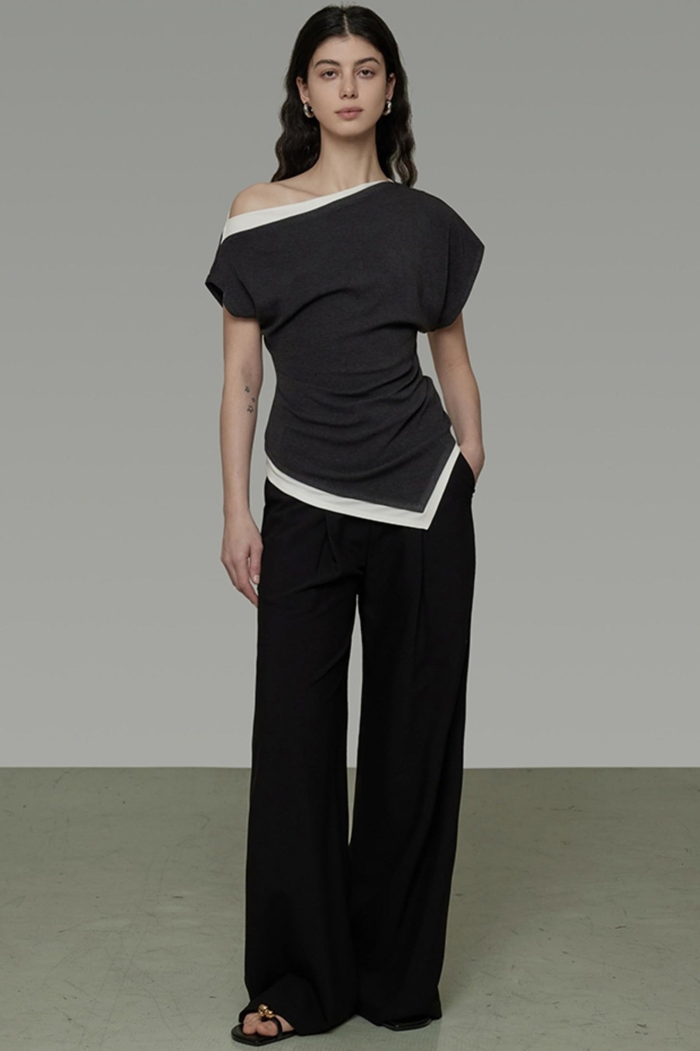 Irregular Hem Strapless Knit Top