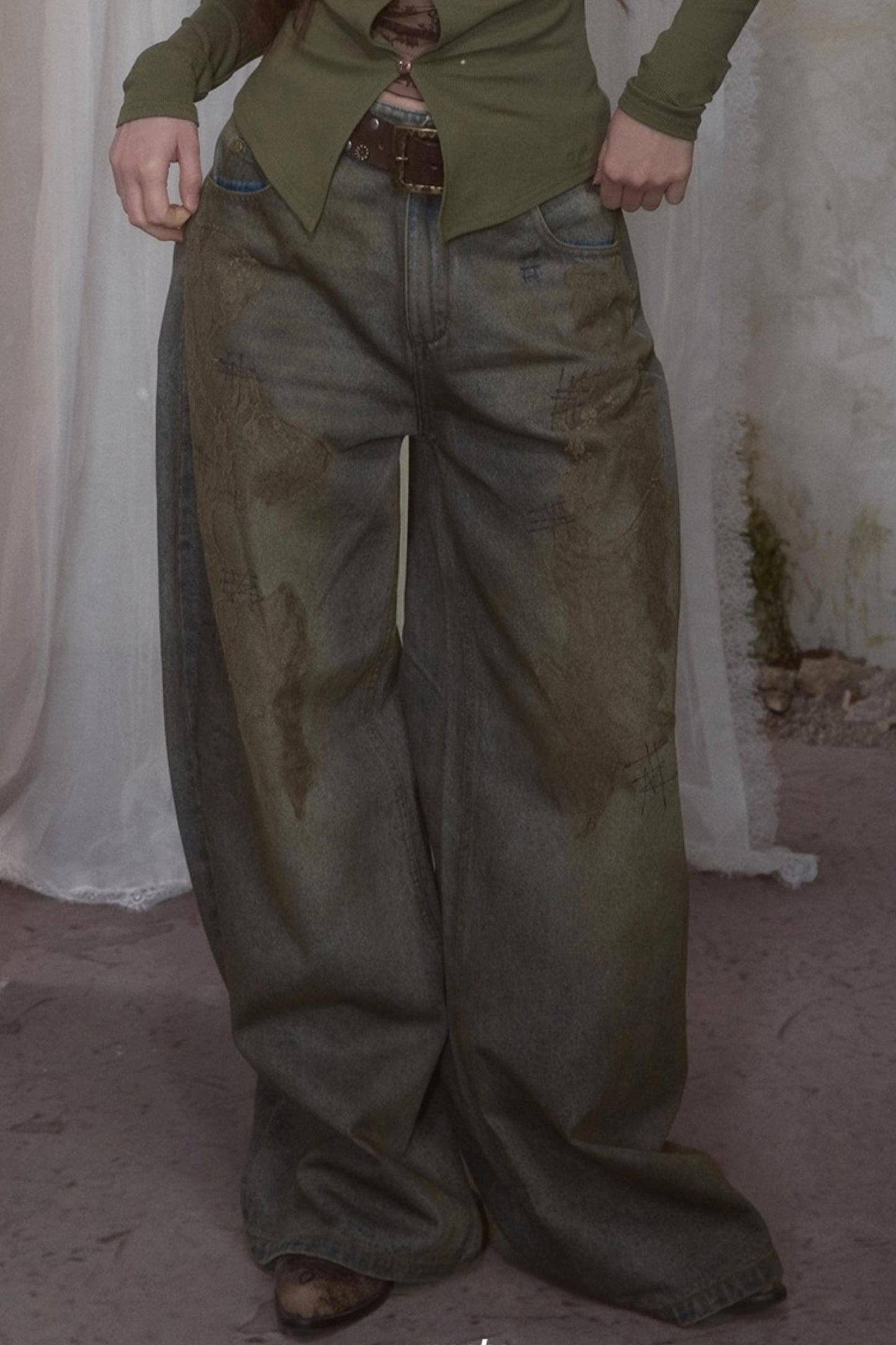 Retro Lace Straight Jeans