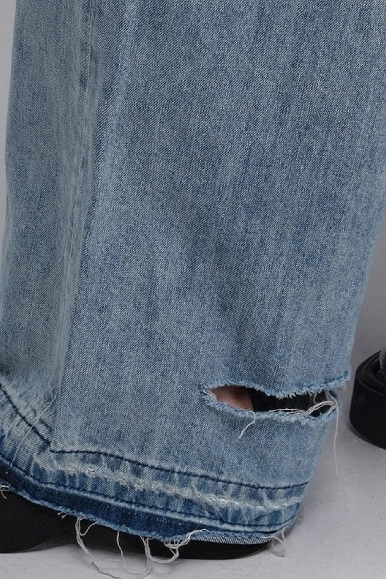 Classic Ripped Denim Jeans