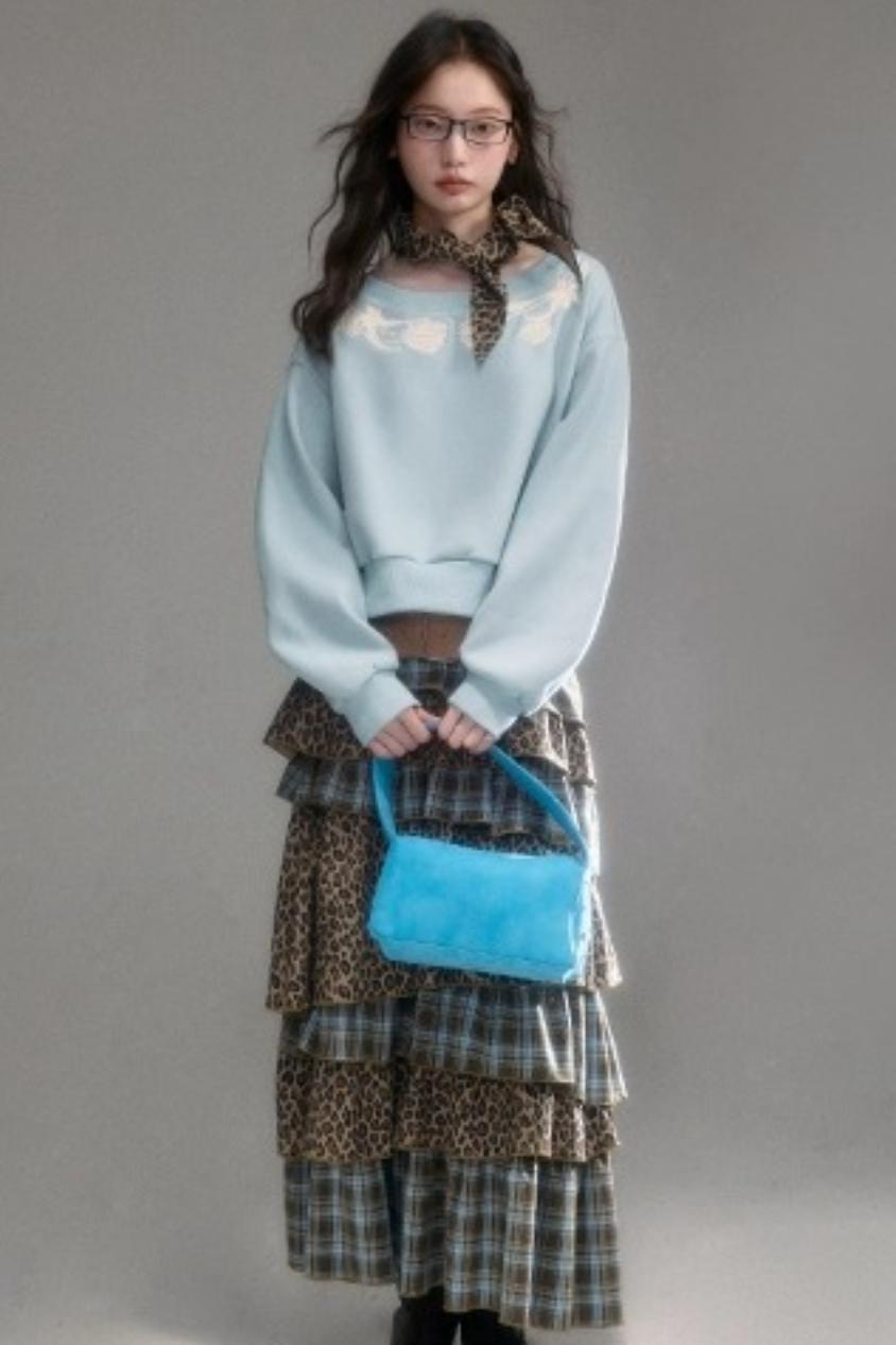 Tulip Embroidery Cloud Sweater