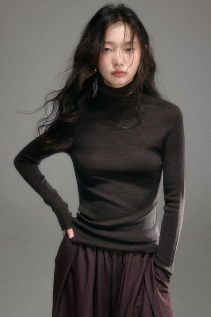 Yangtze Pure Wool Turtleneck Knit Top