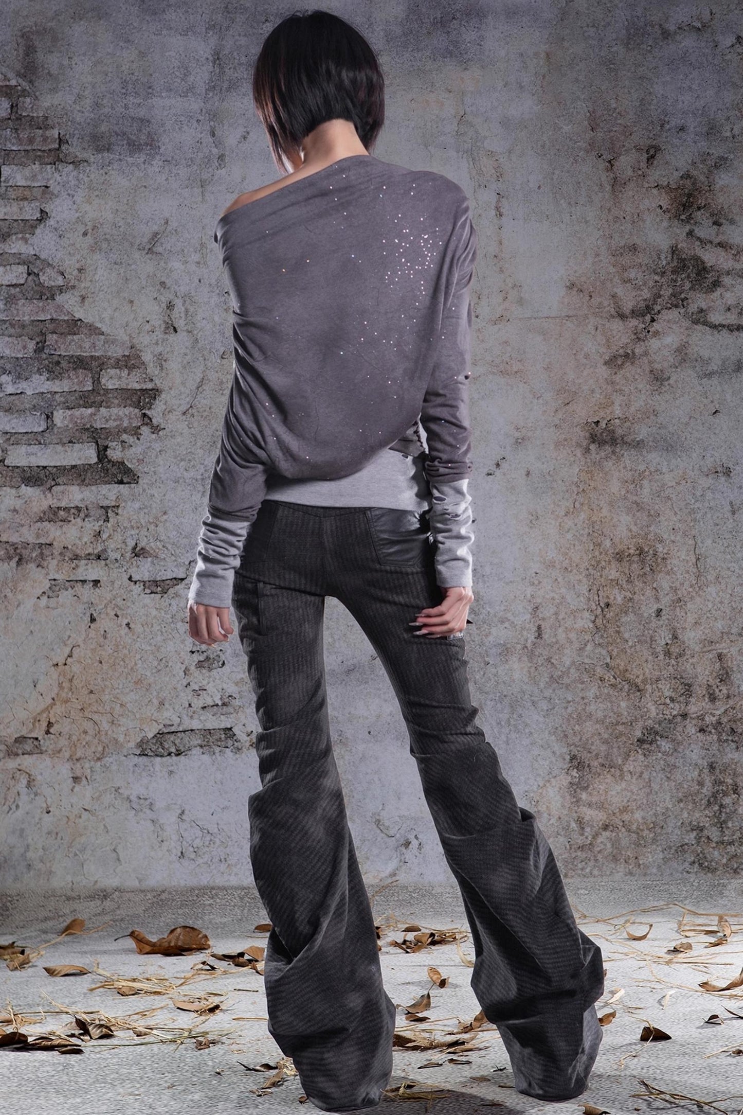 Original Irregular One-Shoulder Knitted Top