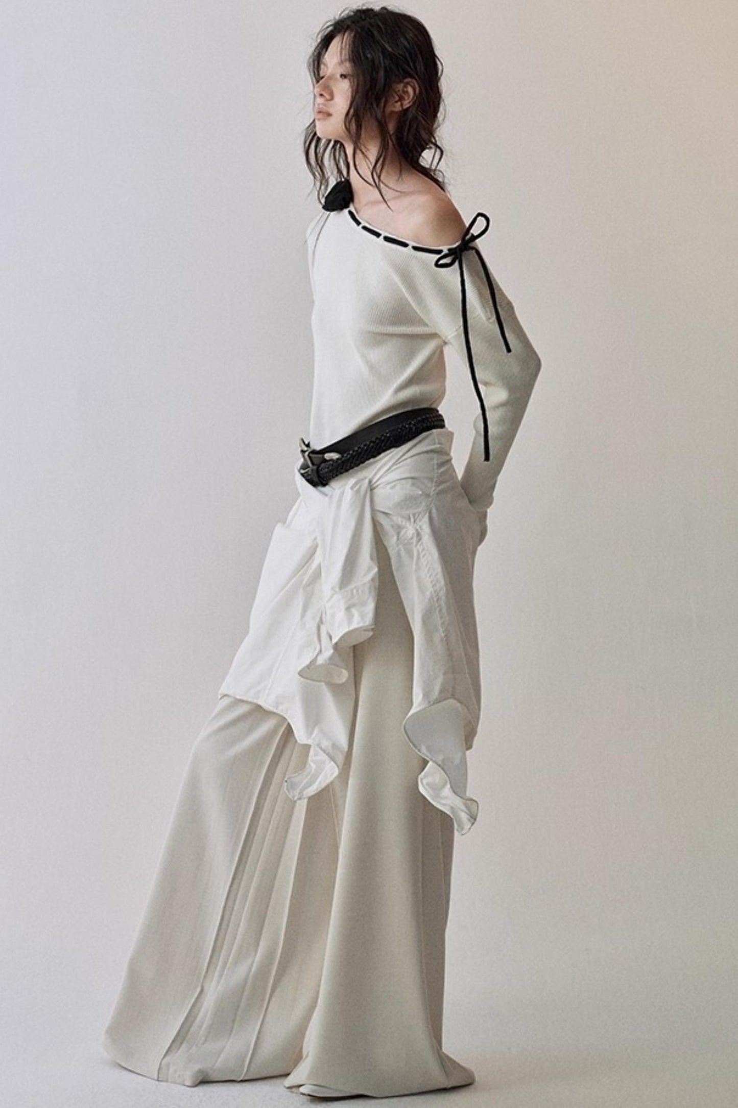 Rose Cross-Collar Knitwear