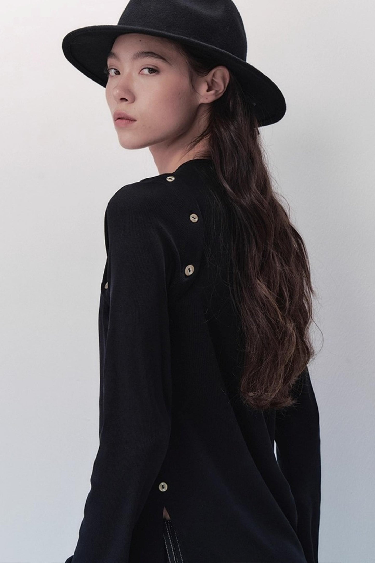 Detachable Round Neck Knitted Cardigan