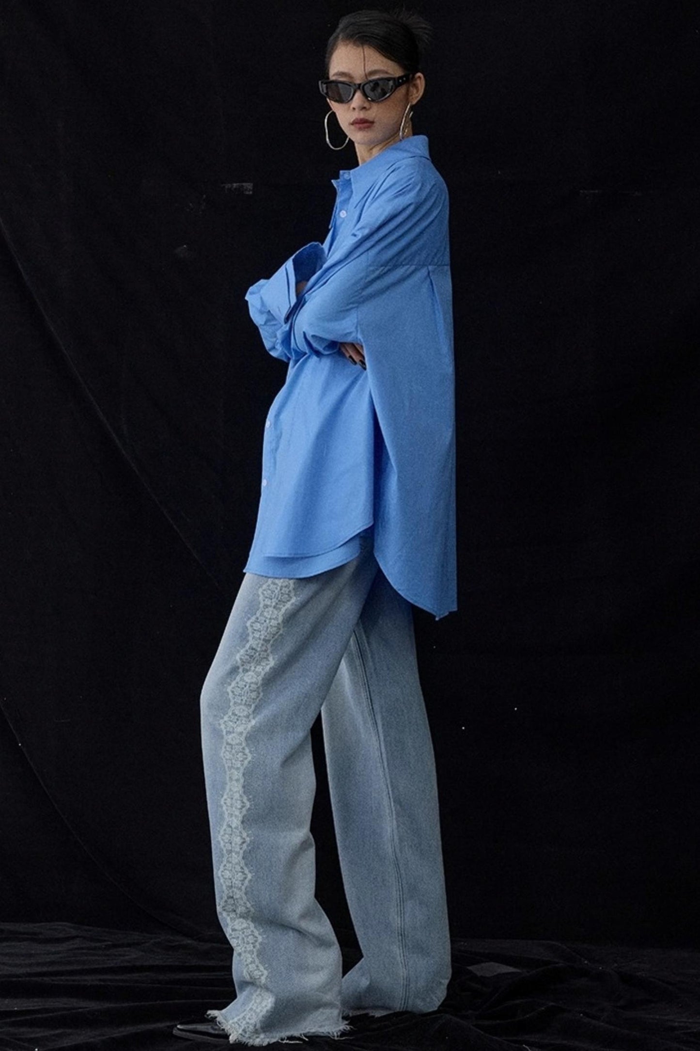 Blue Pointed Long-Sleeved Shirt