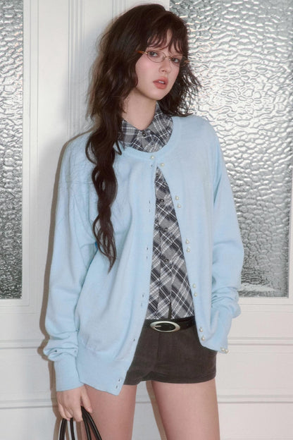 Versatile Pearl Buckle Knit Cardigan