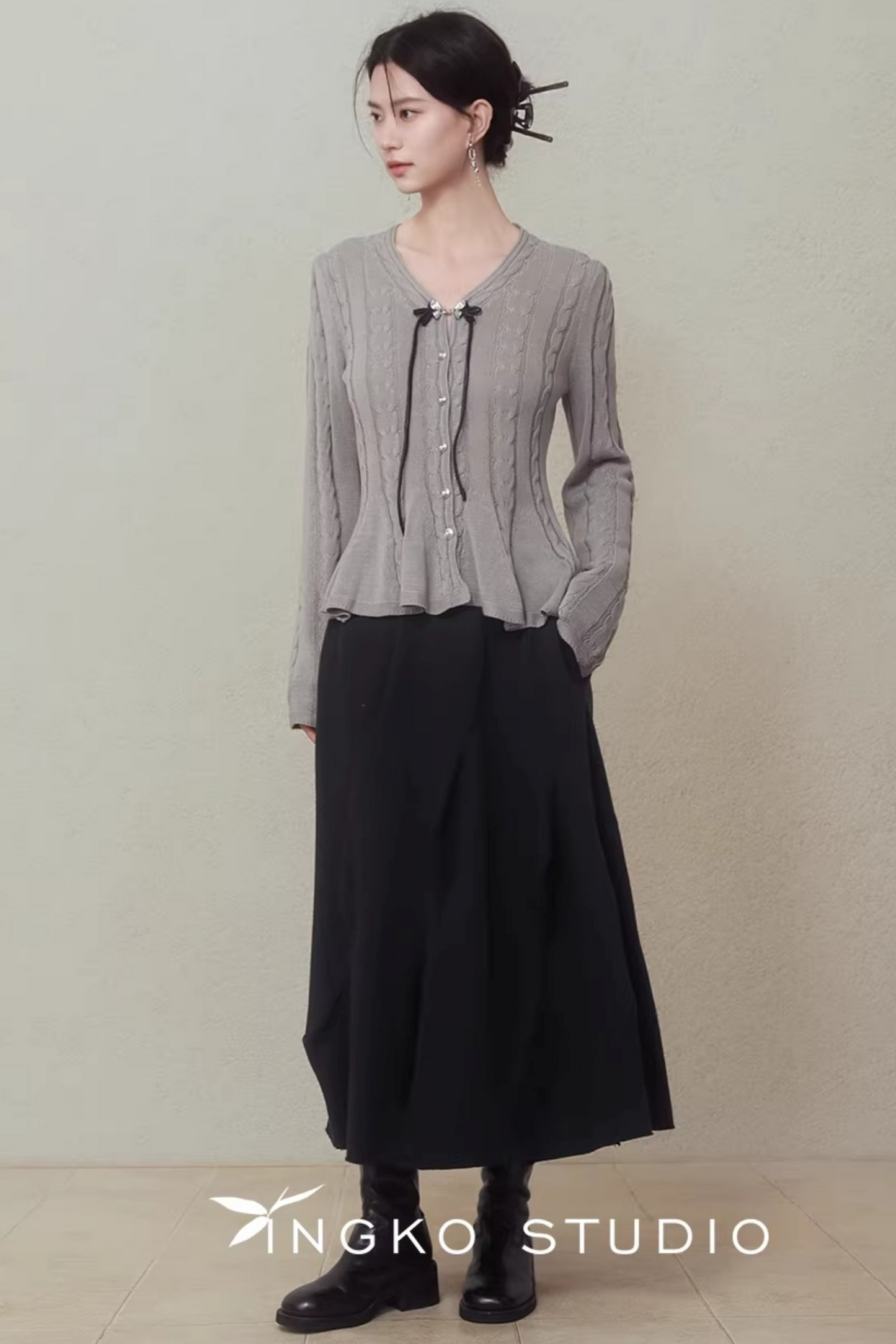 Ingko Cloud Gray Knit Cardigan