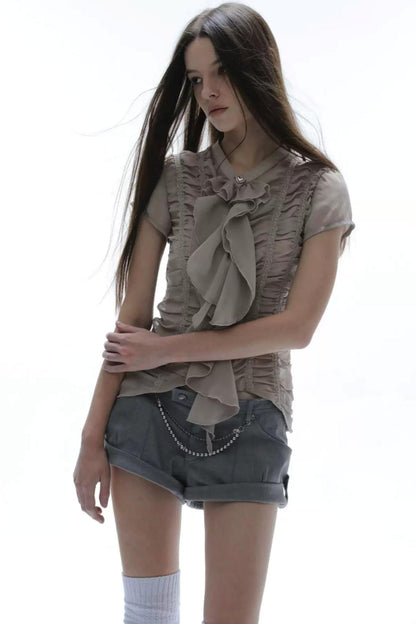 Blusa vittoriana fatta a mano in velo leggero