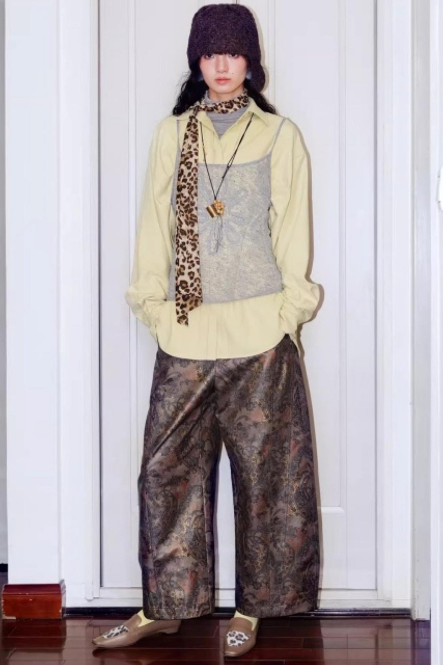 Solid Color Embroidery Vest Top