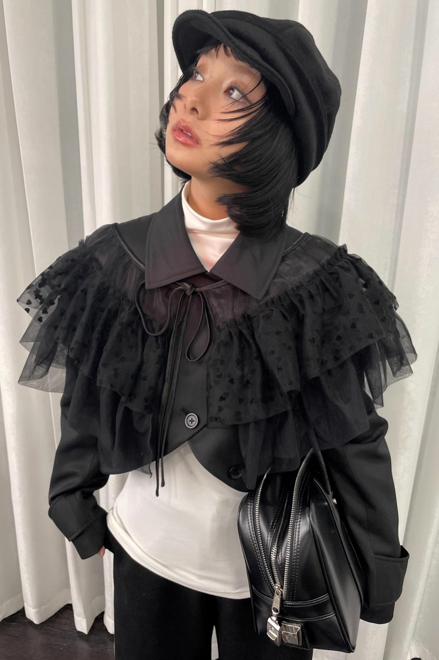 Deodorizing Mesh Lace-Up Shawl Cape