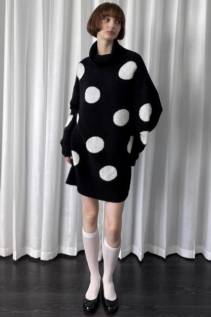 Lazy Pile Collar Sweater