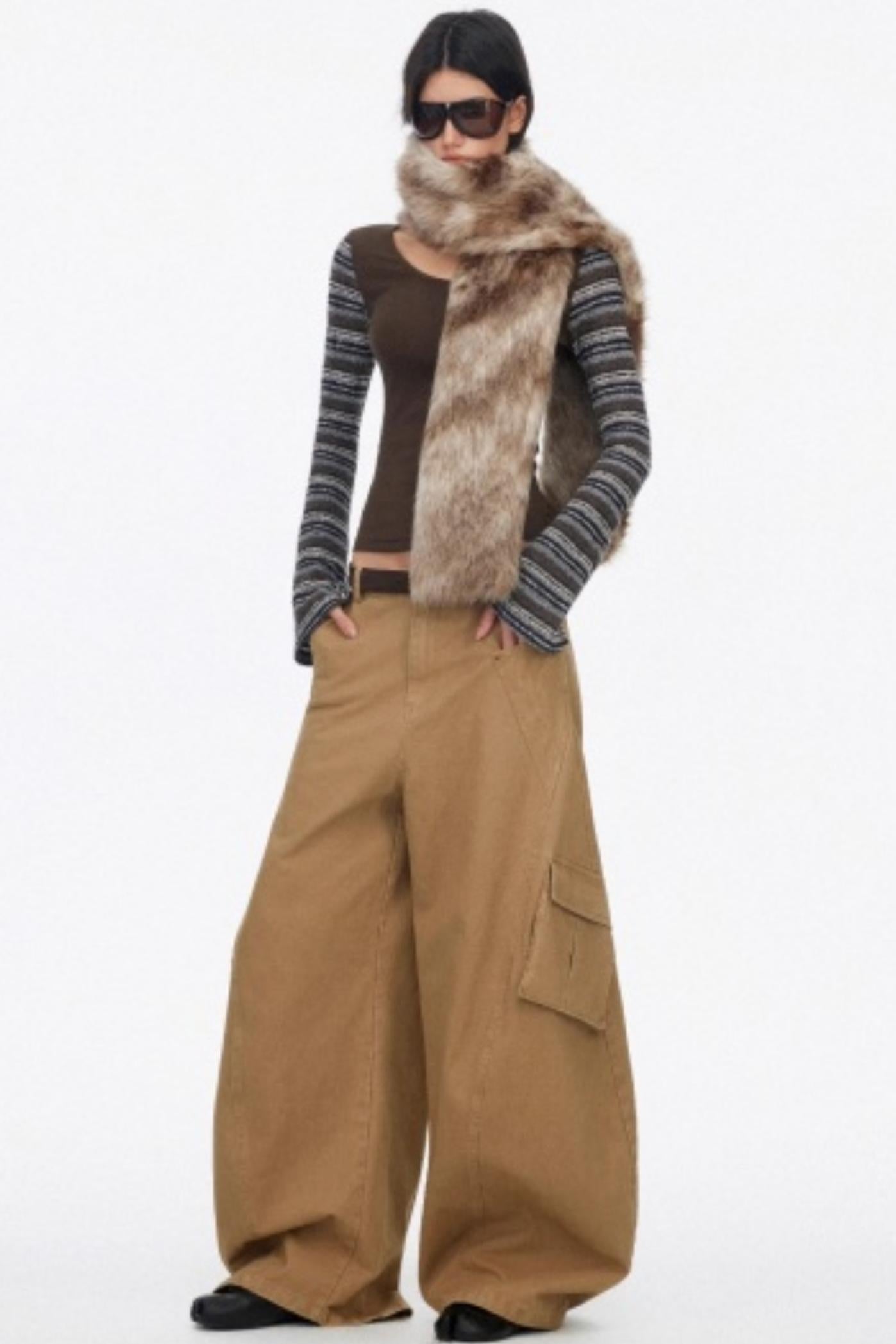 Distressed Wide-Leg Cargo Pants