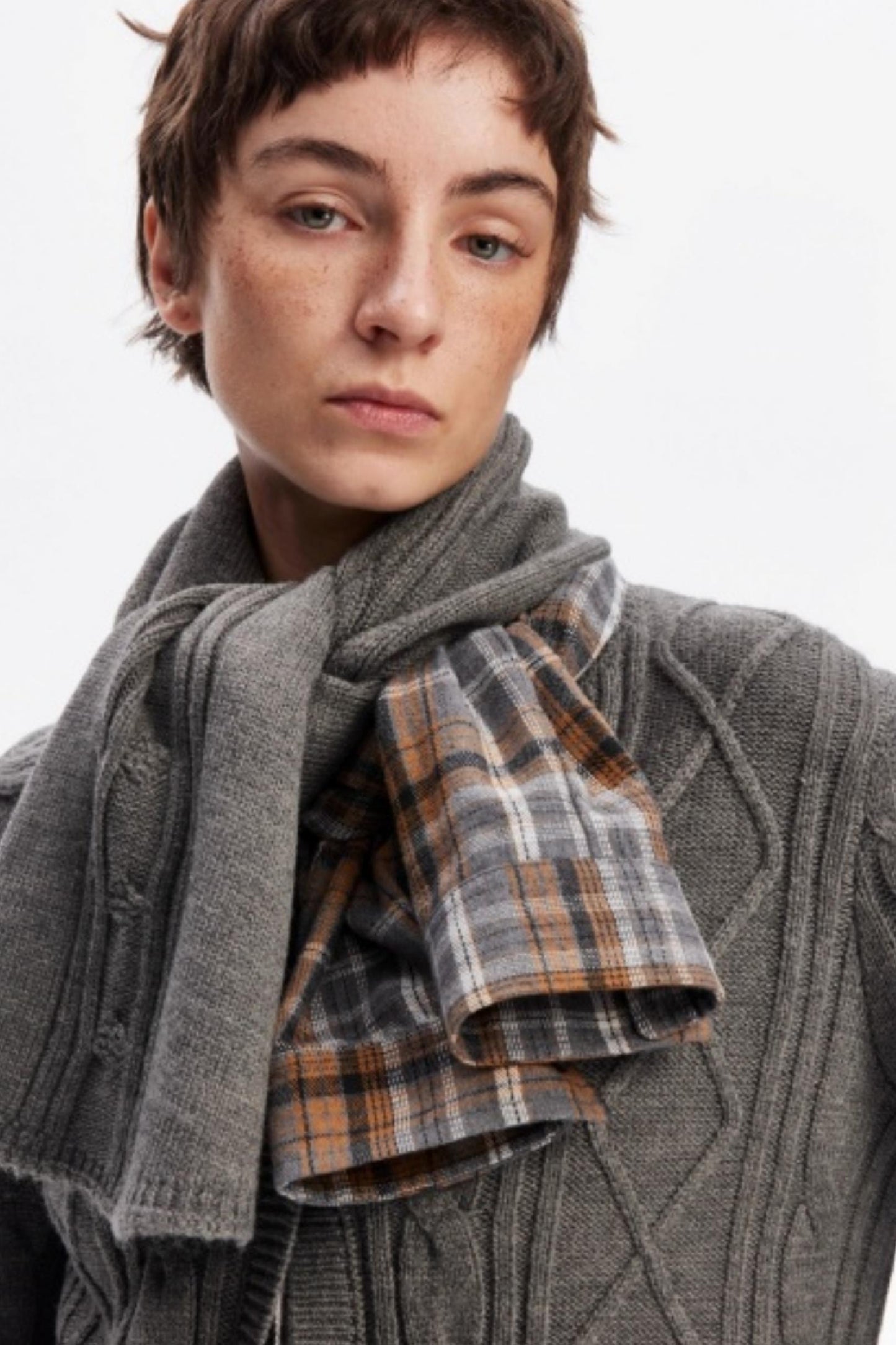 Wool Twist Pattern Cardigan Set-Up