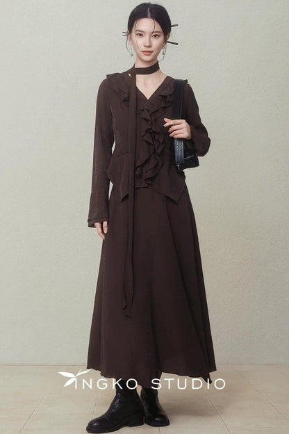 Asymmetrical Chestnut Ribbon Top Set-Up