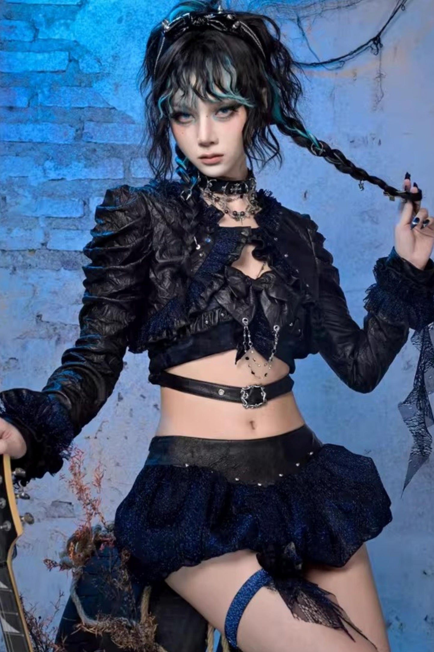 Rock-Set mit glitzernden Spitzenblumen