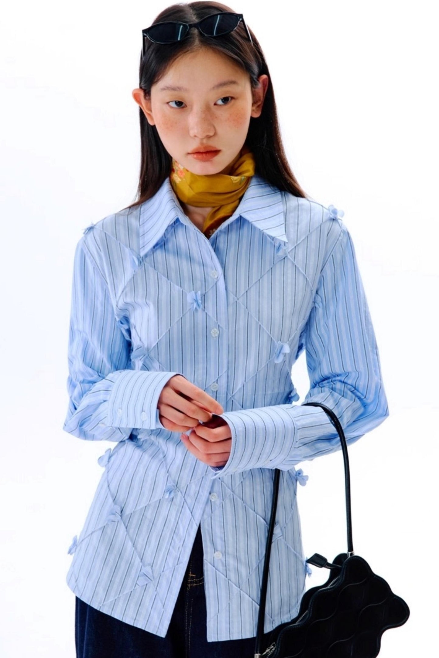 Mandao Flower Vine Striped Diamond Shirt