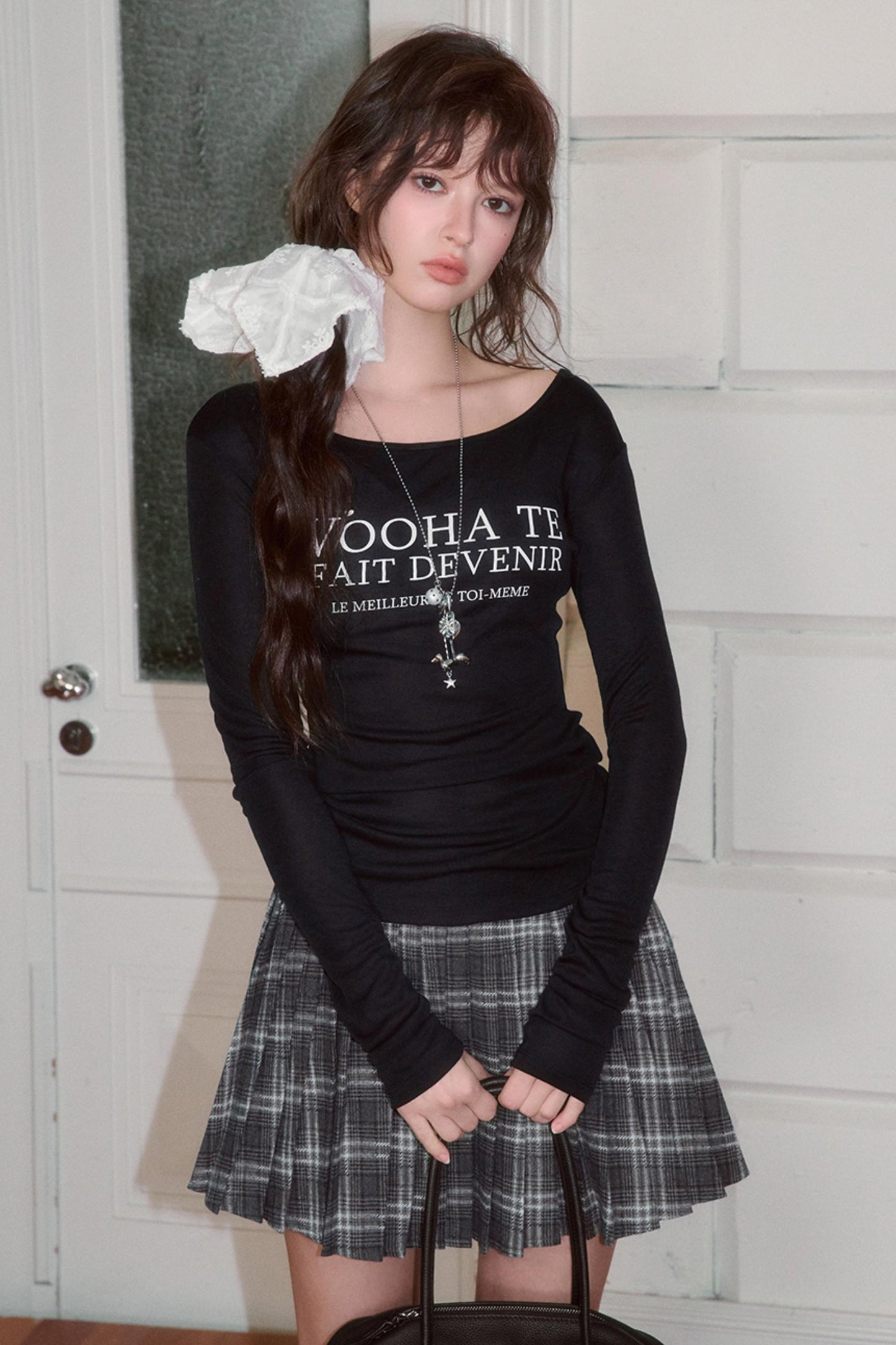 Letter Print Long Sleeve Slim Top