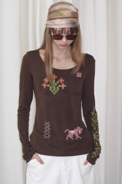 Vintage Printed U-Neck Slim T-Shirt