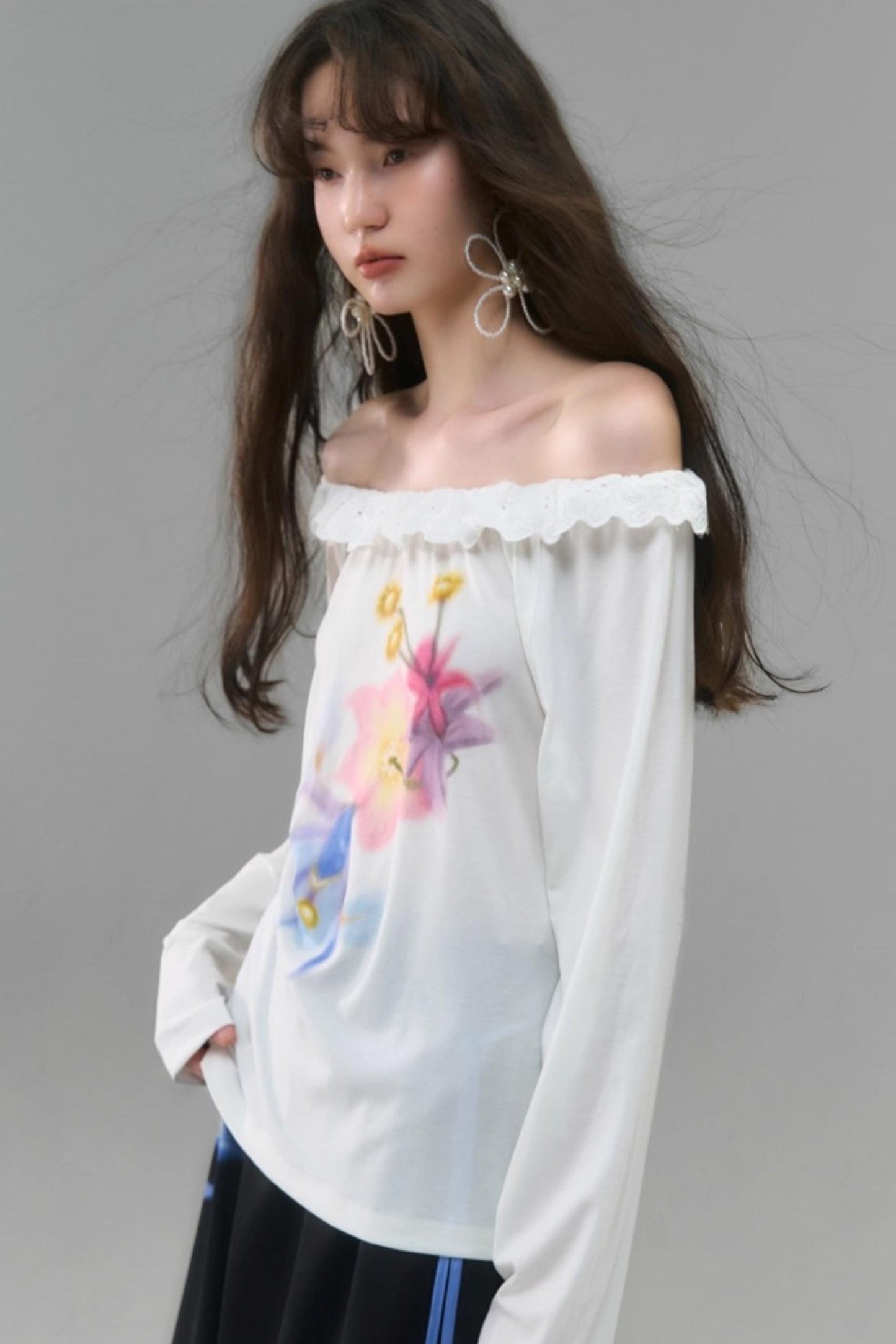 Slanted Shoulder Long-Sleeved Tencel Tee