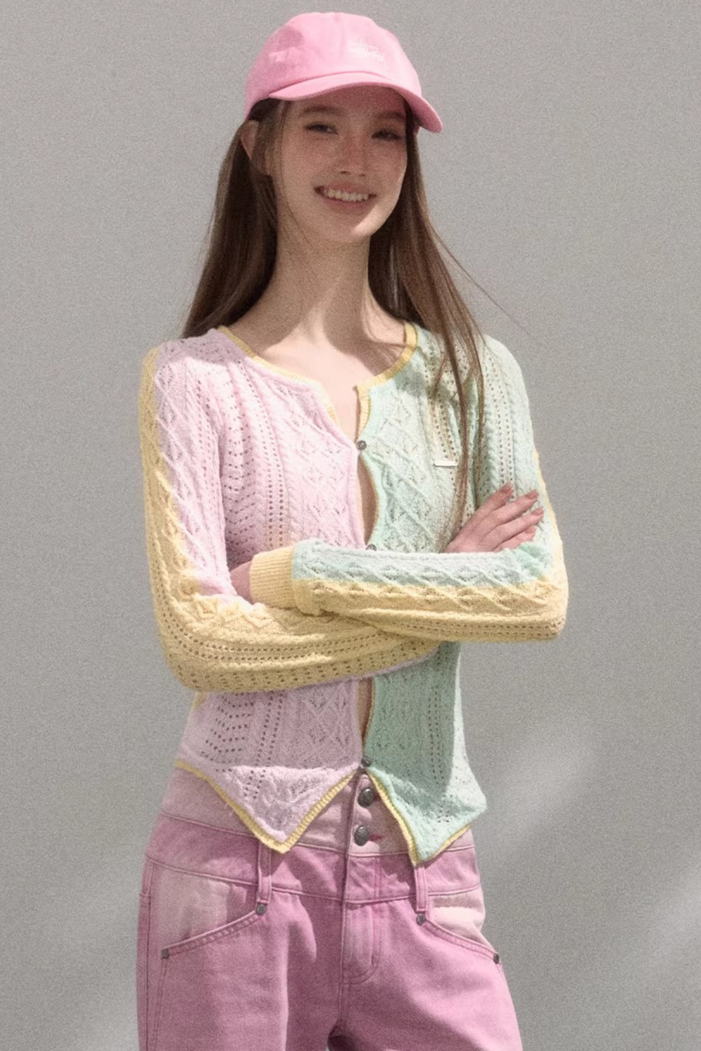 Figurbetonter Pullover mit Kontrastnaht