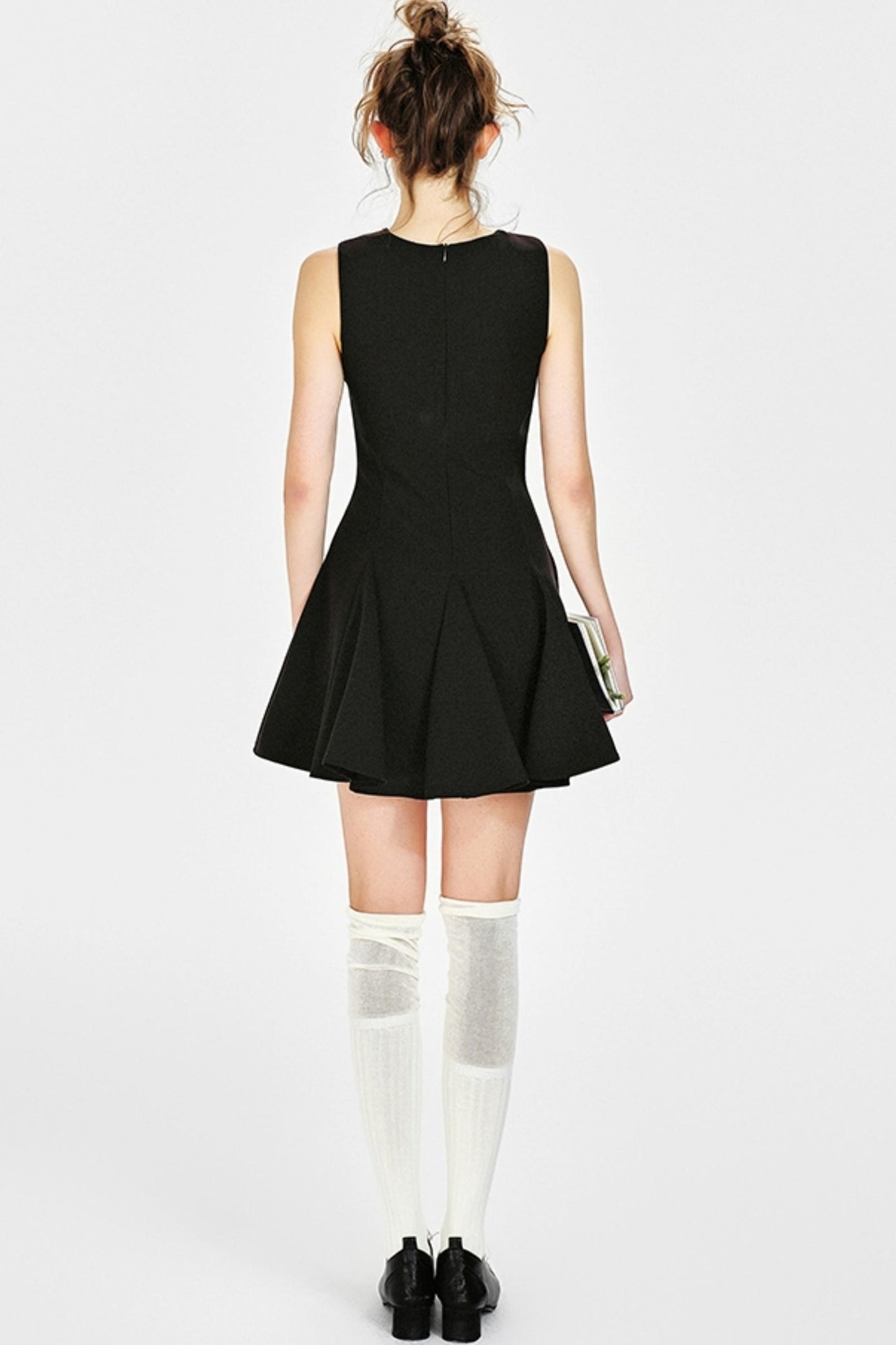 Sleeveless Black Dress