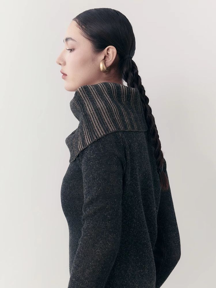 One-shoulder lapel knit sweater