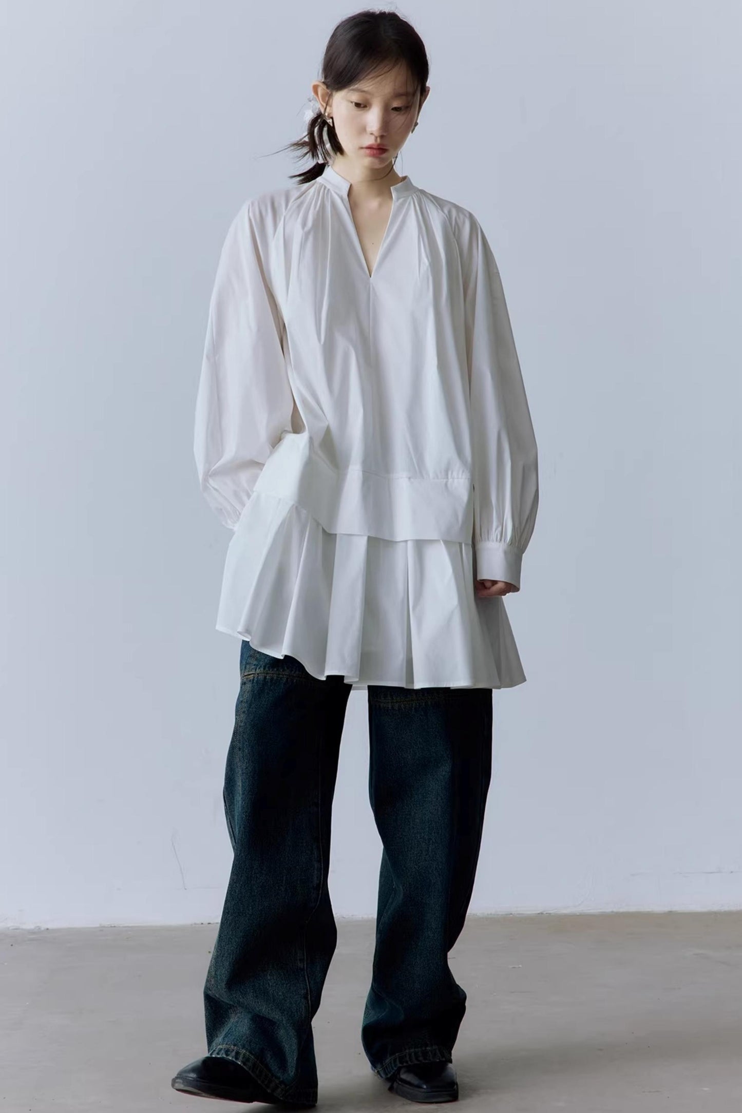 Nebelig weißes Baumwollkleid