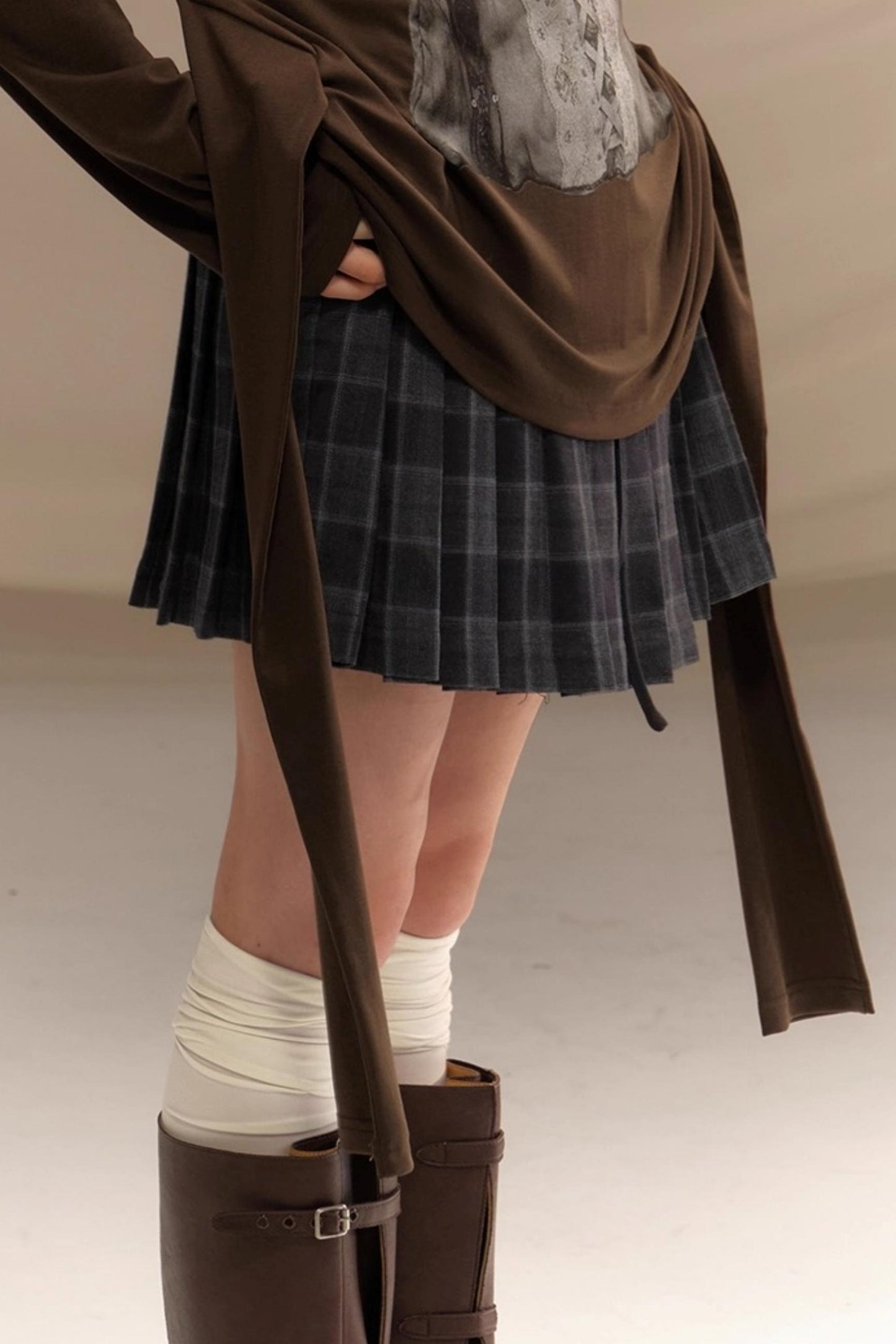 Gray Plaid Pleated Skirt