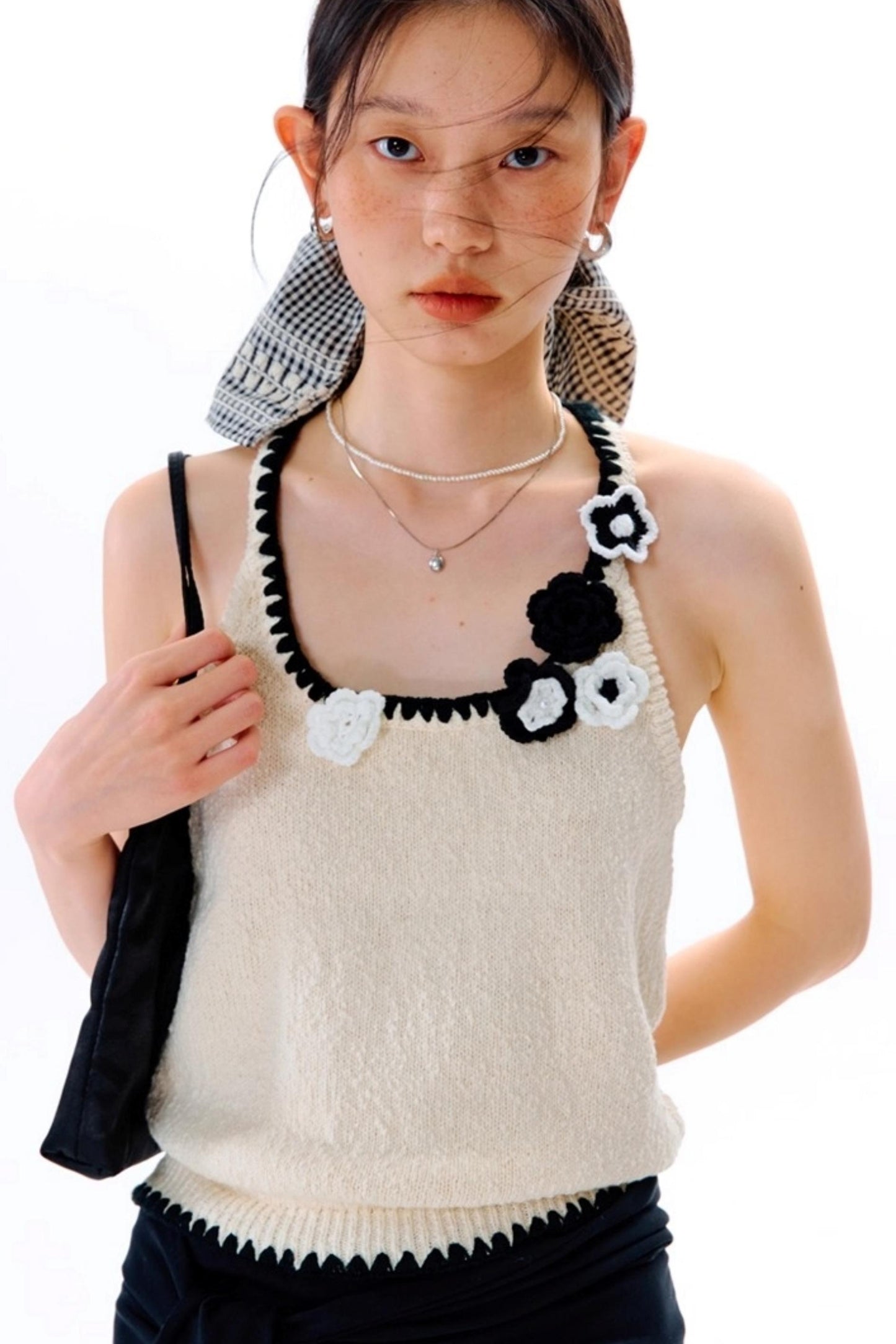 Pounding Stamen Knitted Camisole Top