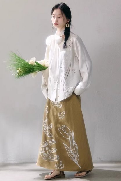 Tulip Embroidery Blouse