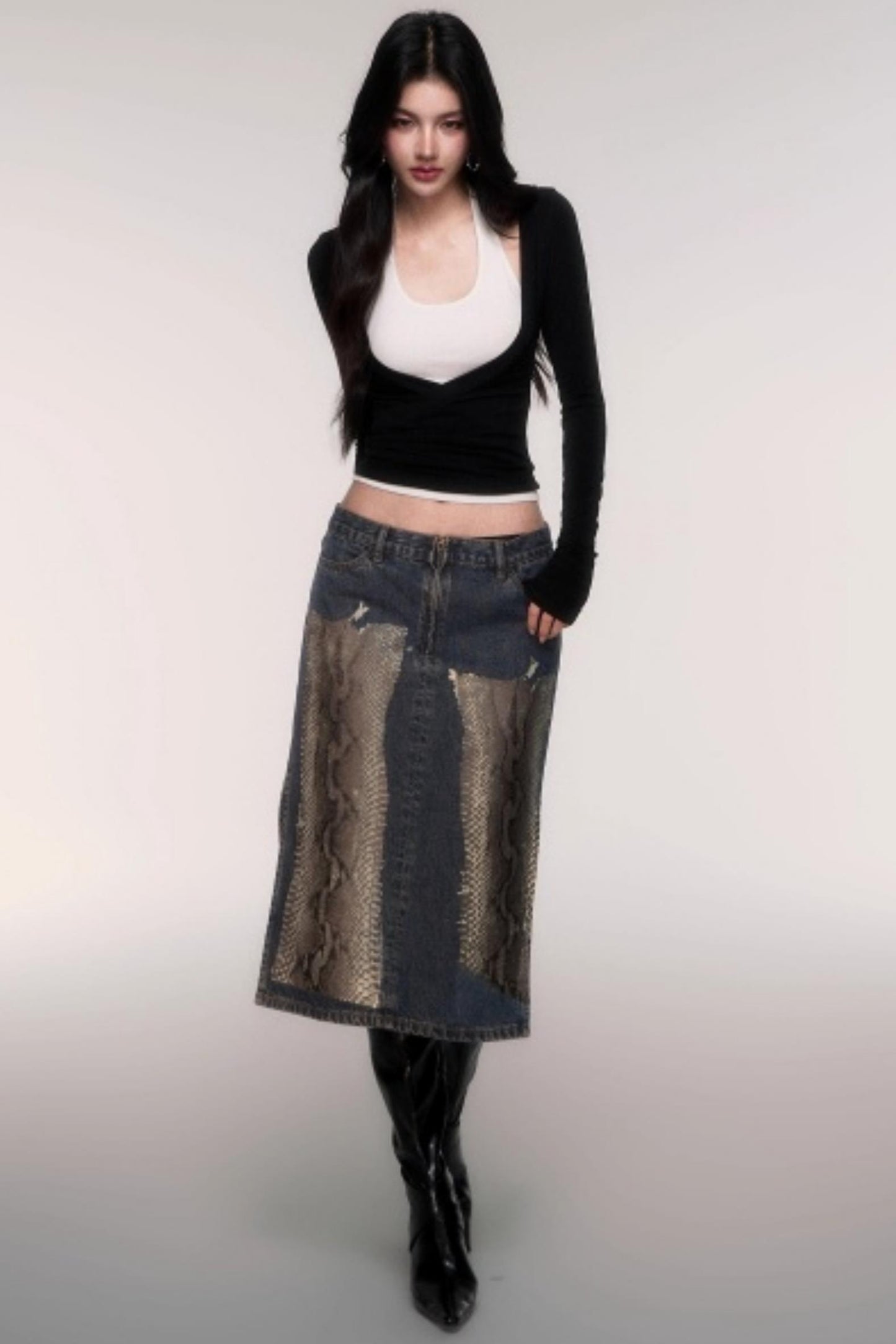 Two-Piece Halterneck Long Sleeve Top