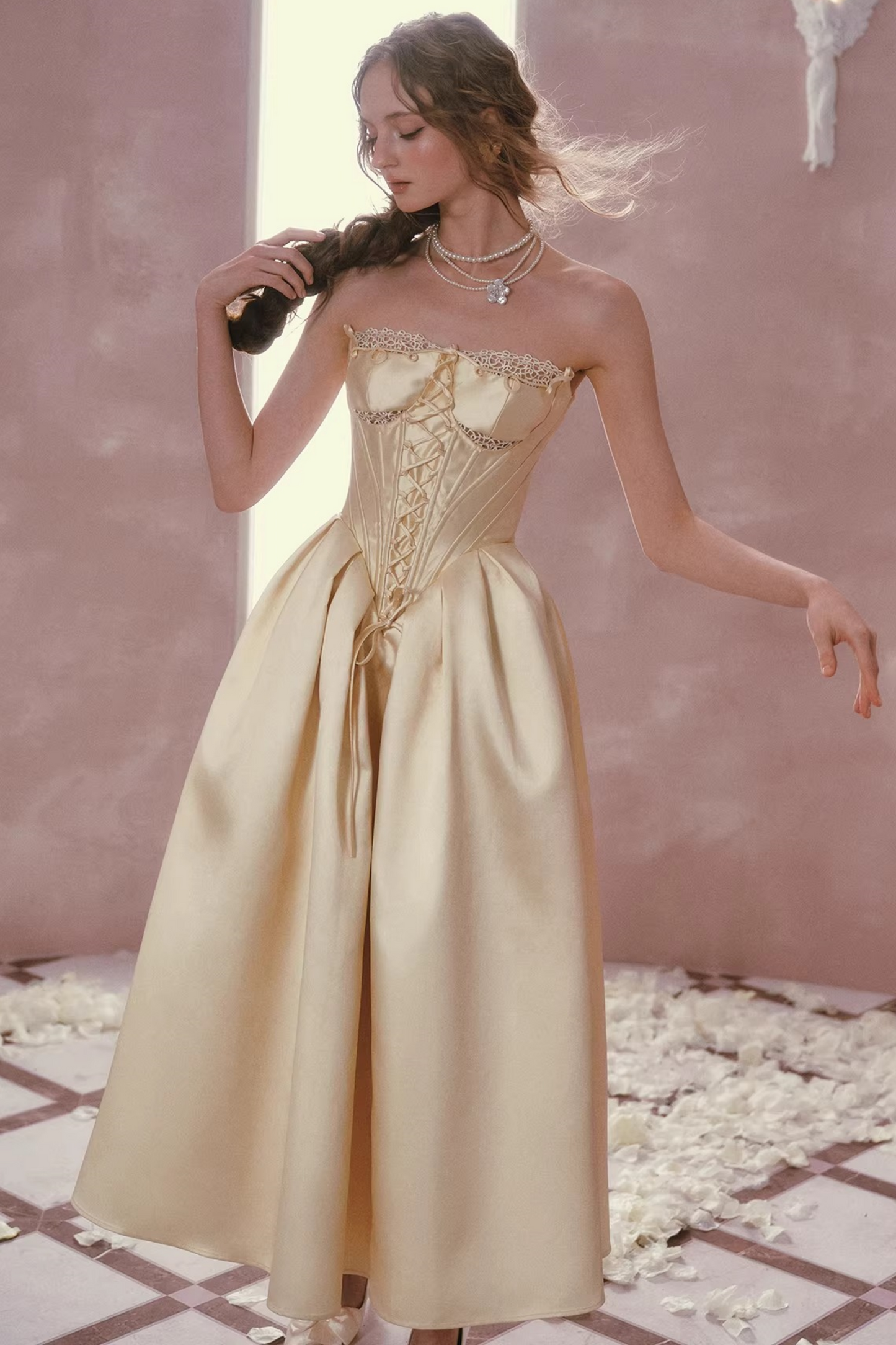 Satin-Spitzen-Korsettkleid
